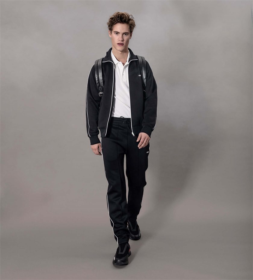 AXEL-lookbook_u41-look4_1.jpg