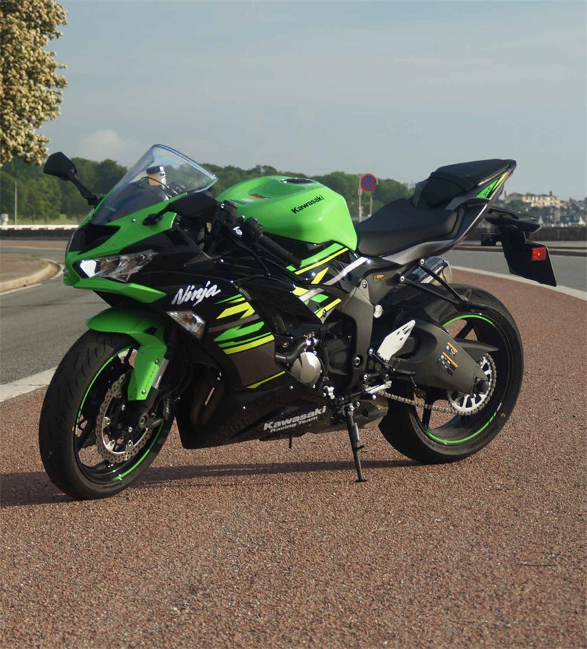Kawasaki-zx-6r