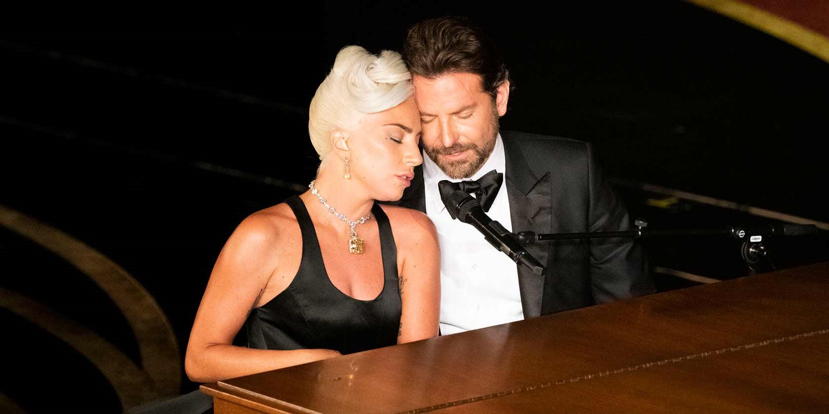 Bradley Cooper-Lady gaga - A star is born