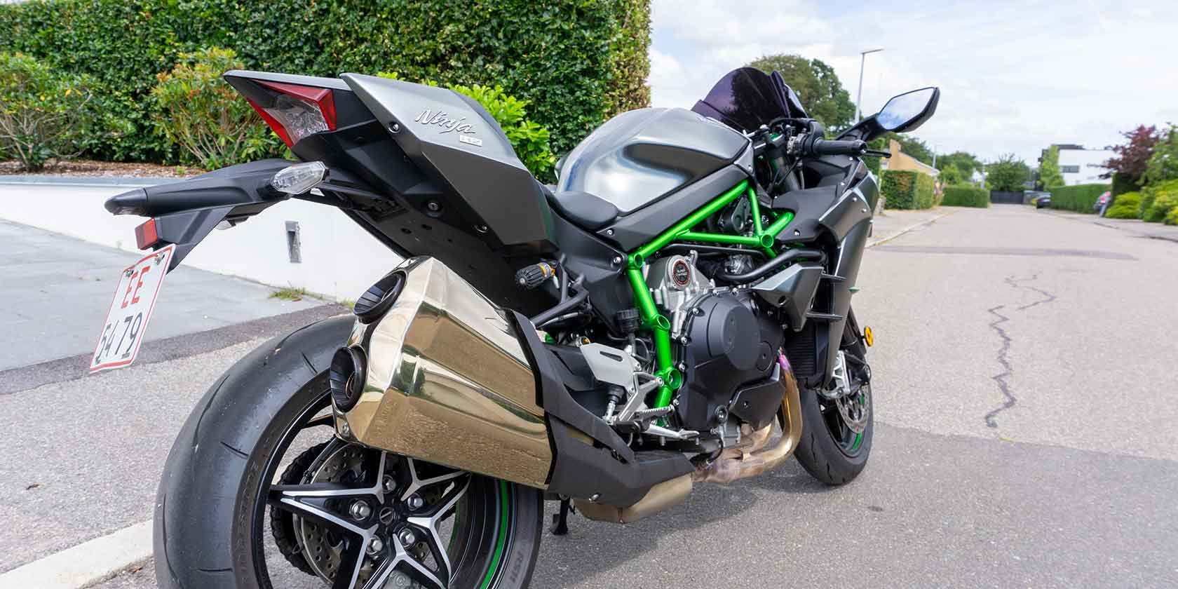 Plante træer fast Awakening Kawasaki H2