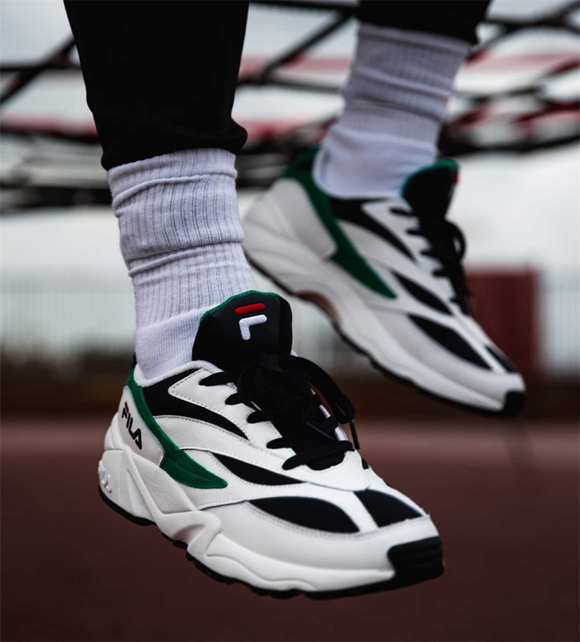 Fila V94M