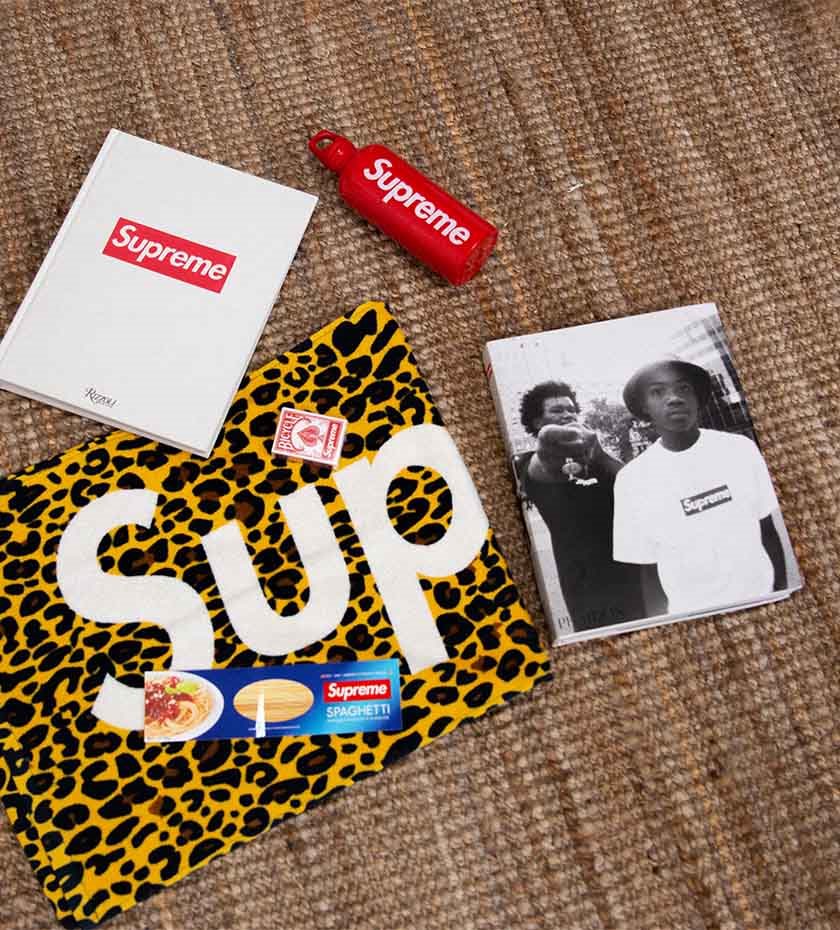 streetwear supreme fashion